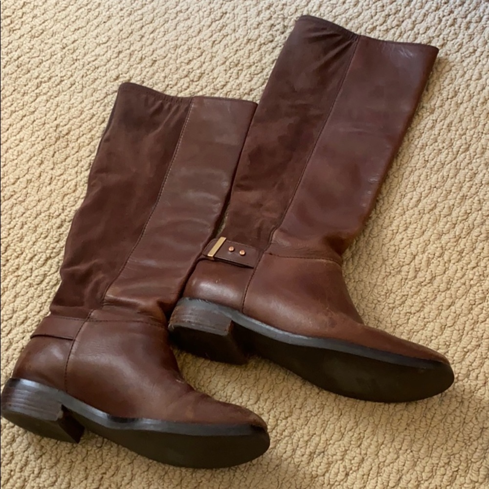 Brown boots